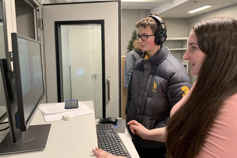 Instructor Carly Dickerson (right) works with a Metro student during a visit to Oxley